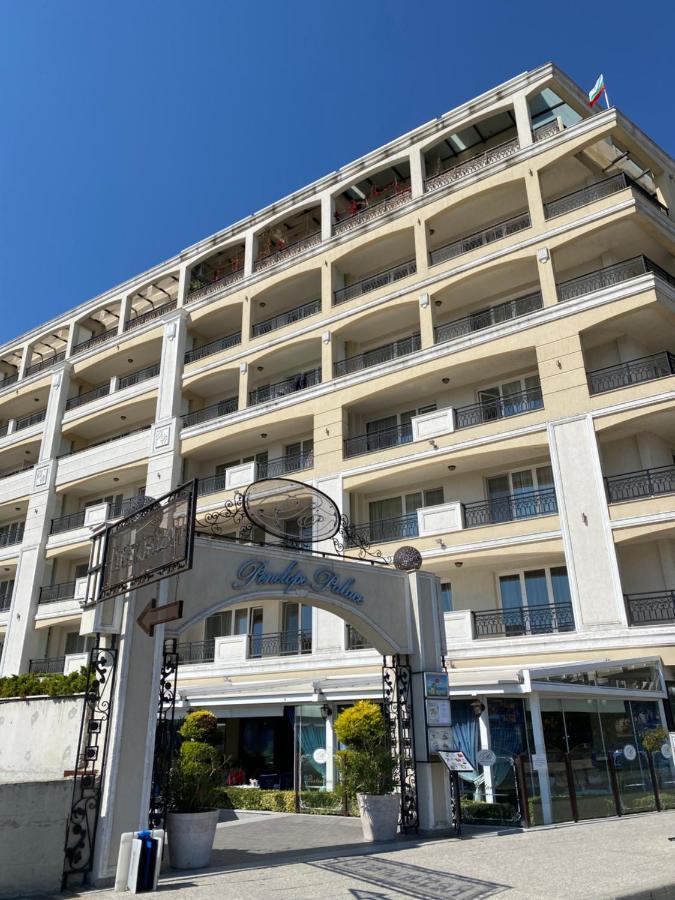 Private Apartments By The Sea With A Large Terrace In Apart Hotel! Pomorie Exterior foto