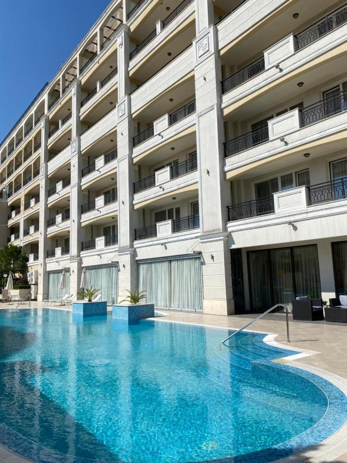 Private Apartments By The Sea With A Large Terrace In Apart Hotel! Pomorie Exterior foto